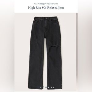 Abercrombie High Rise 90s Relaxed Distressed Jean -35S